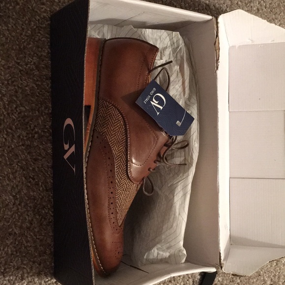 Men’s Gino Vitale dress shoes - Picture 2 of 7